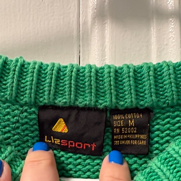 Vintage Green Wave-Stripe Crewneck Sweater with Front Pocket - Picture 2 of 3